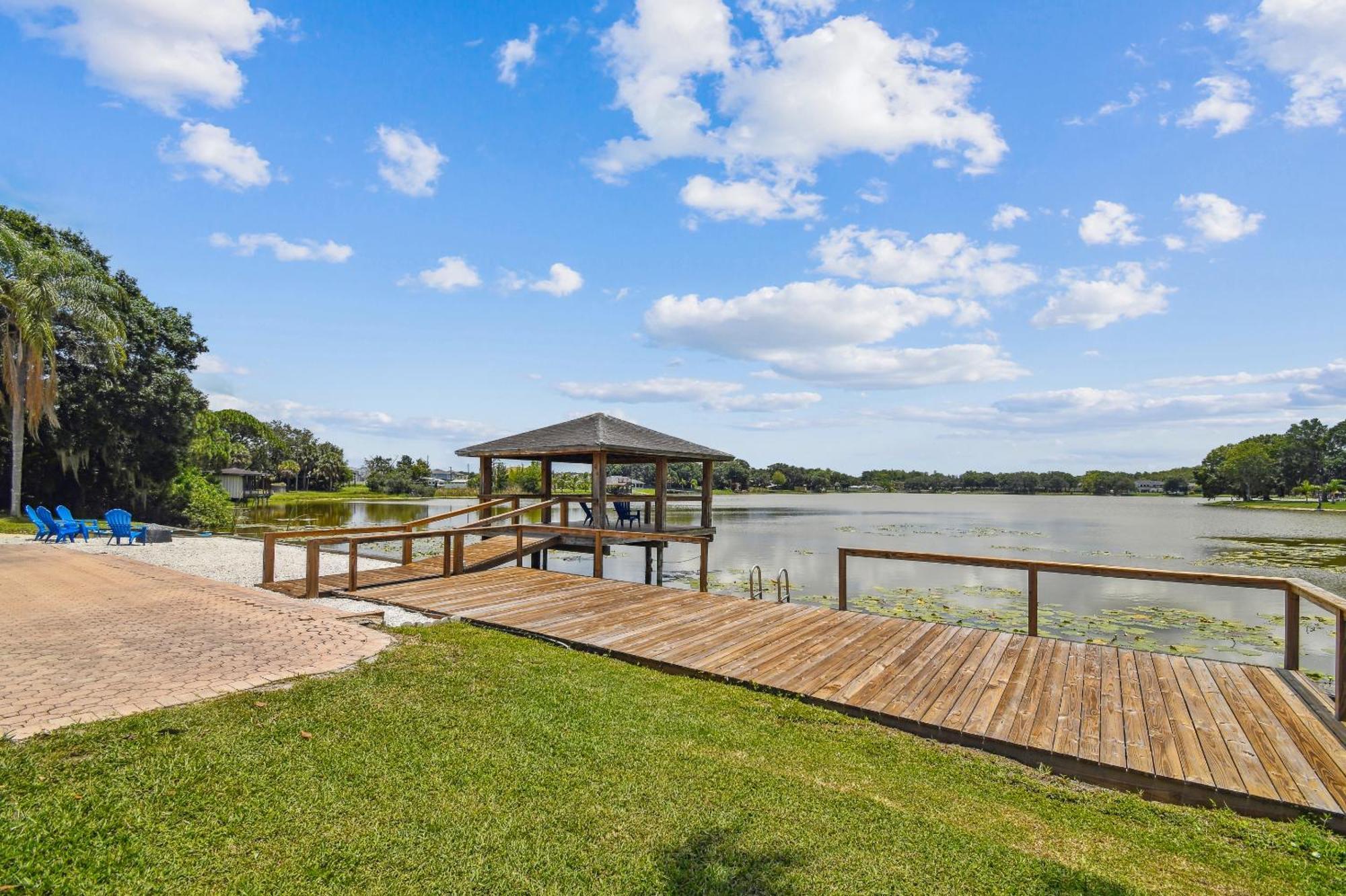 Lake House Westchase Area. Heated Pool Waterfront! Tampa Exterior foto