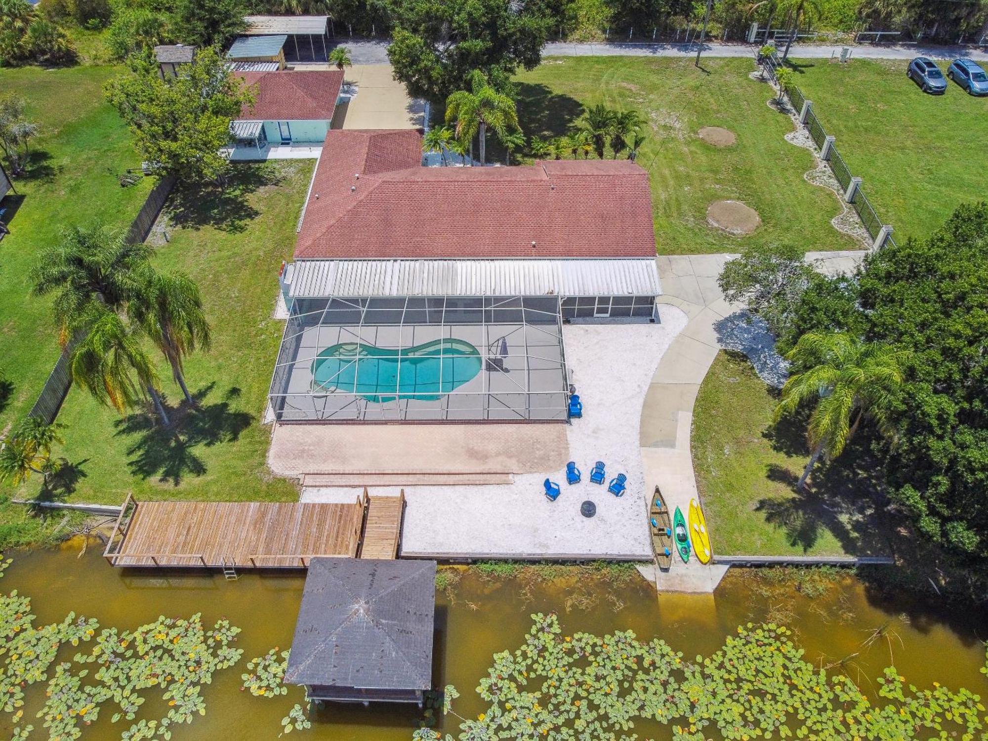 Lake House Westchase Area. Heated Pool Waterfront! Tampa Exterior foto