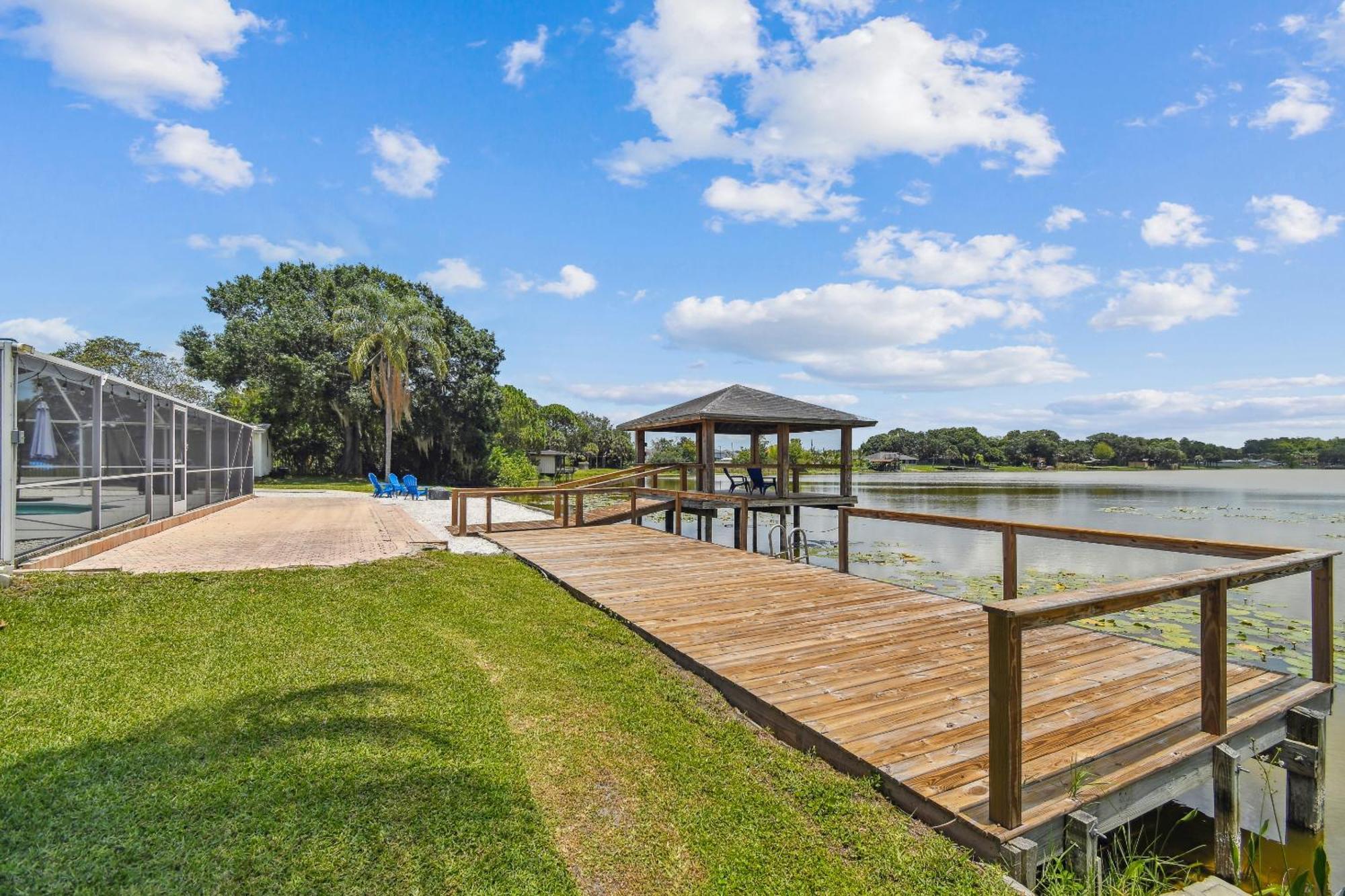 Lake House Westchase Area. Heated Pool Waterfront! Tampa Exterior foto