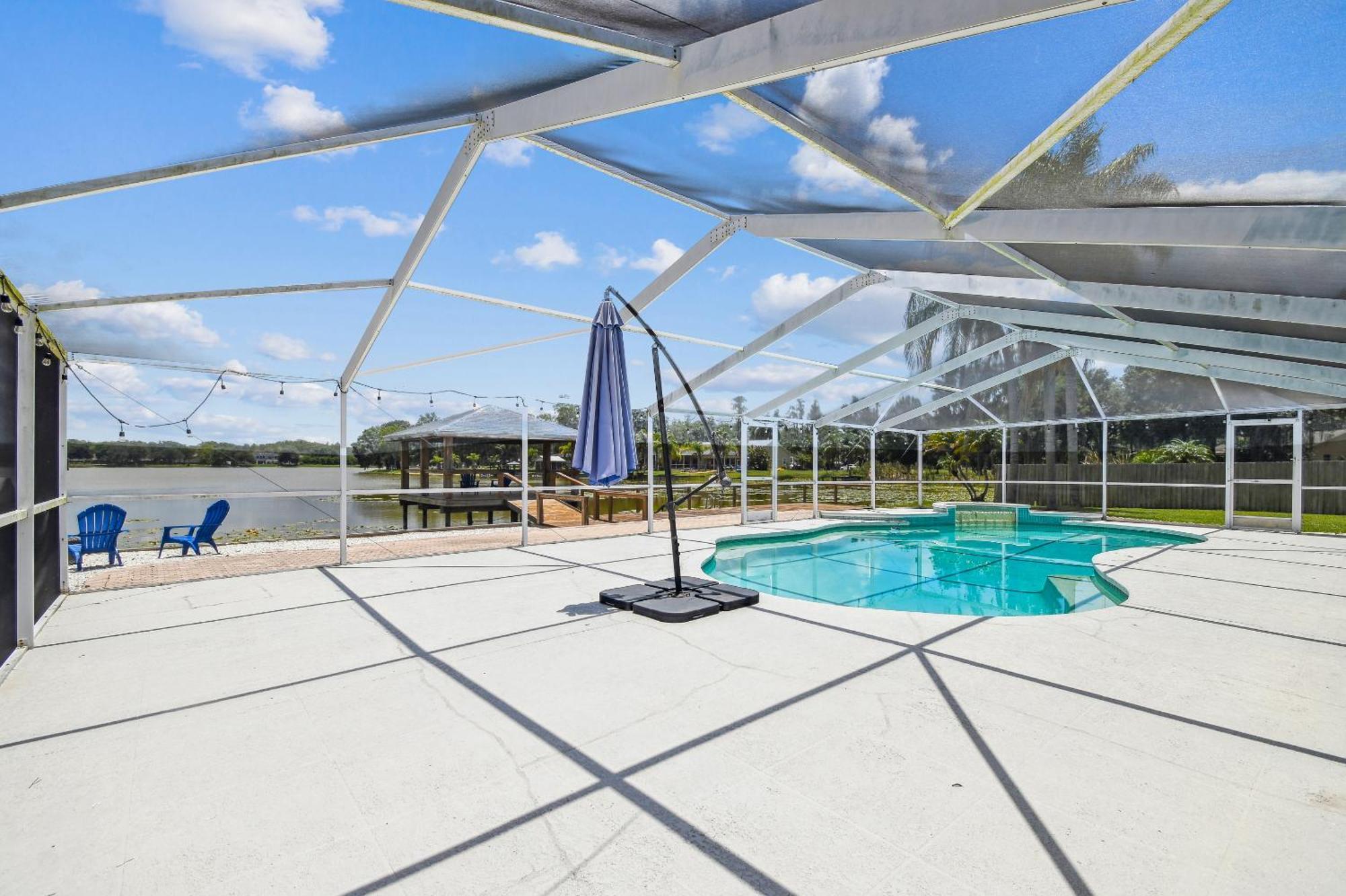 Lake House Westchase Area. Heated Pool Waterfront! Tampa Exterior foto