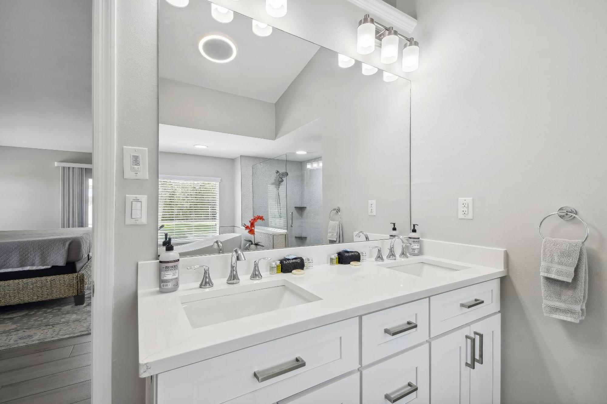 Lake House Westchase Area. Heated Pool Waterfront! Tampa Exterior foto
