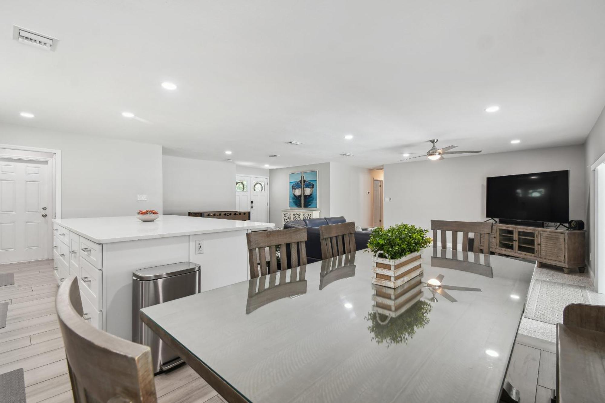 Lake House Westchase Area. Heated Pool Waterfront! Tampa Exterior foto