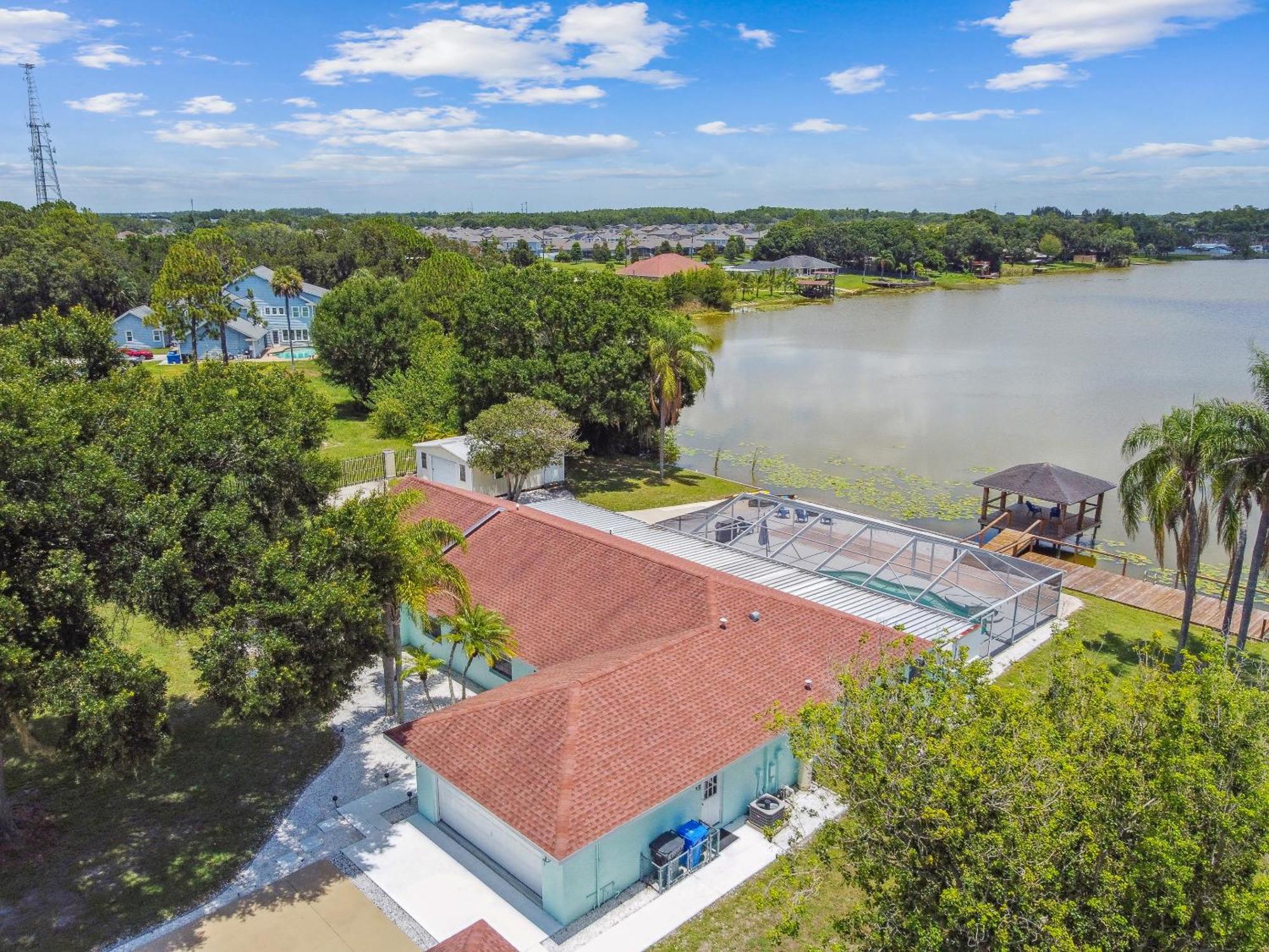 Lake House Westchase Area. Heated Pool Waterfront! Tampa Exterior foto